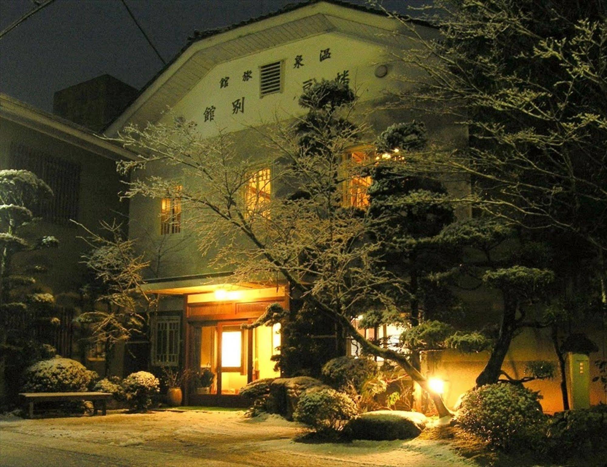 Hazu Bekkan Shinshiro Buitenkant foto